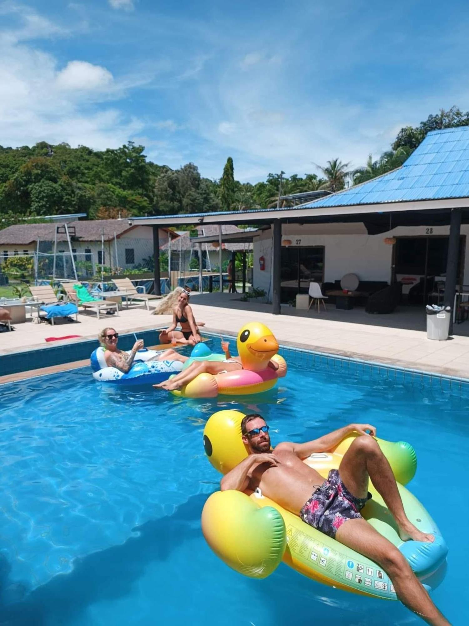 Phangan Padel Club Hotel Bantaj Kültér fotó