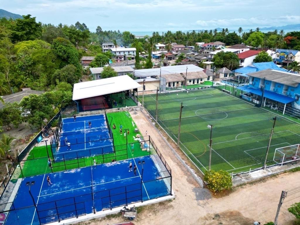 Phangan Padel Club Hotel Bantaj Kültér fotó